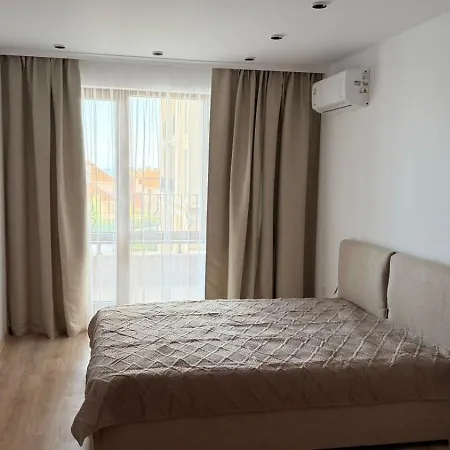 Apartment Green Fort Suites 公寓 *